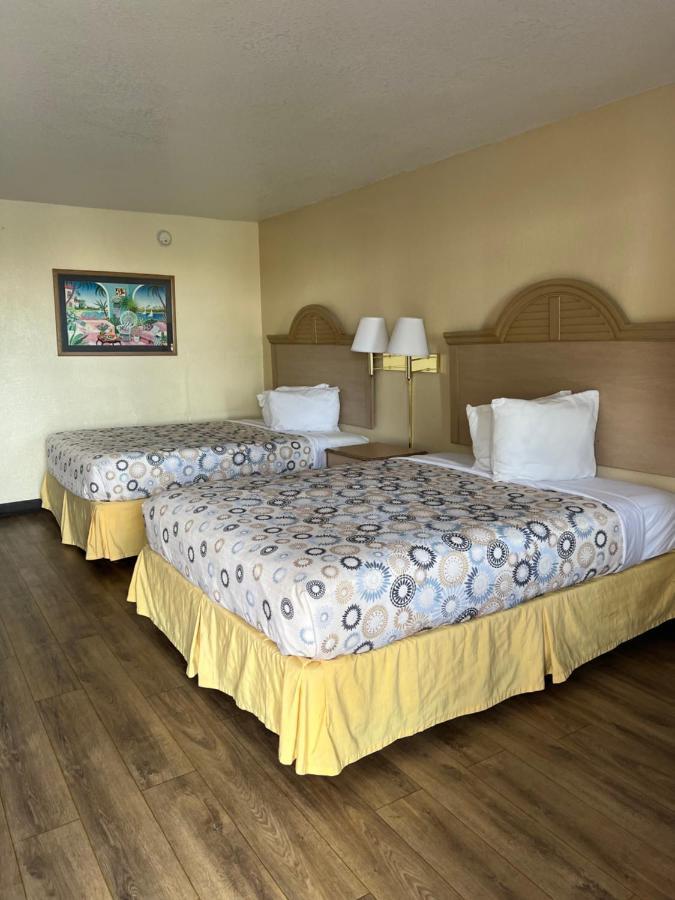 Hole Inn The Wall Hotel - Fort Walton Beach - Sunset Plaza - Nearby Beaches & Hurlburt Εξωτερικό φωτογραφία
