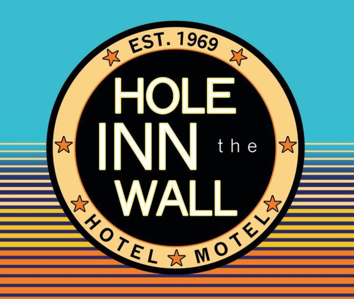 Hole Inn The Wall Hotel - Fort Walton Beach - Sunset Plaza - Nearby Beaches & Hurlburt Εξωτερικό φωτογραφία